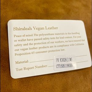 This is a fun purse when you’re on a girls night out! Used one time.